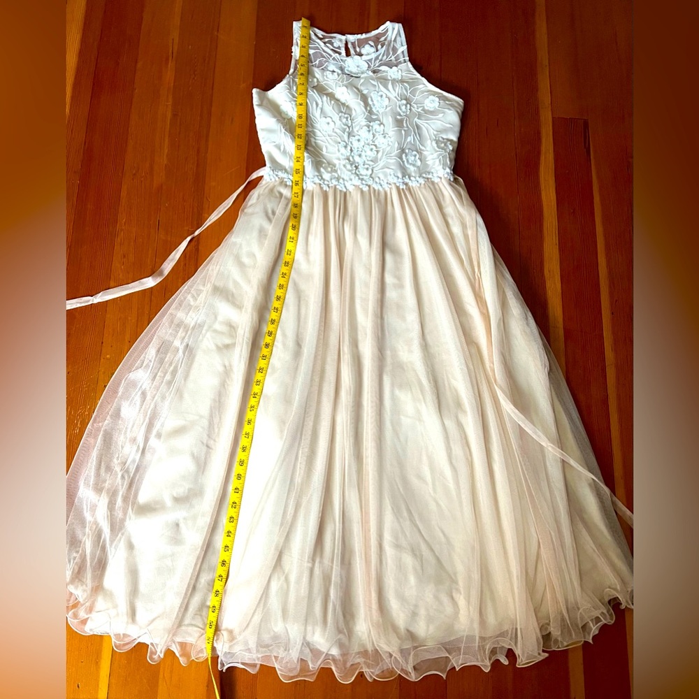 Elegant Cream Floral Dress sz. 18.5, juniors, girls, women, lace, chiffon - Picture 15 of 16